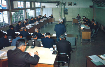 （写真）議会風景