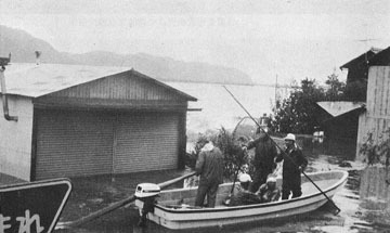 船による避難状況(千町)の画像