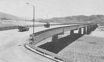 国道2号線（備前大橋付近）の画像