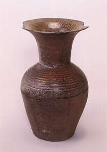 静円寺 永禄銘備前焼花瓶の画像