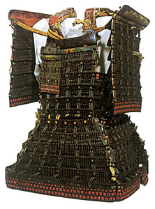 黒韋威鎧 大袖付（附鍬形）の画像