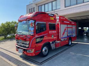 水槽付きポンプ自動車