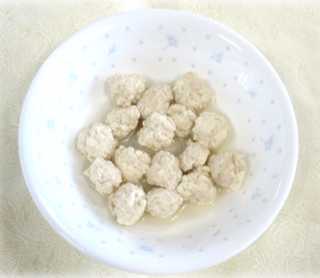 豆腐入り肉団子の画像