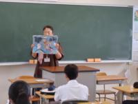 読み聞かせ2509093