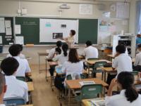 読み聞かせ2509095