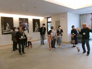 図書館のつどいのへやや喜之助シアターも見学！