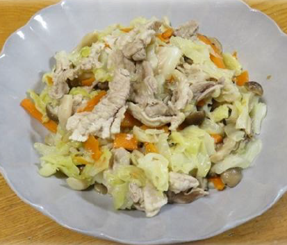 豚キャベツのレモン蒸し