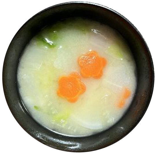 にんじんと大根の白みそ汁