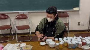 日本美術院の院友、酒井龍一さん