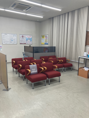 長船支店のロビー