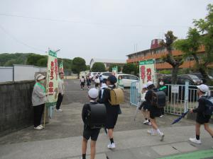 R7あいさつ運動5月1