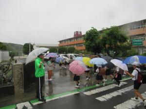 R7あいさつ運動6月1