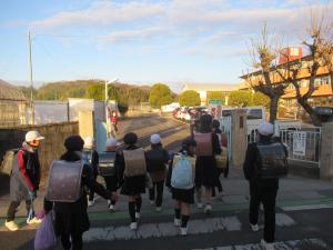 R8あいさつ運動1－2